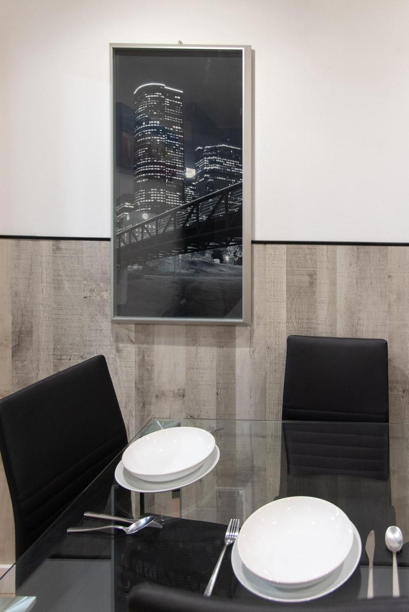 Apartamentos Day Madrid San Antonio Centro Gran Via Sol Malasana Eksteriør billede