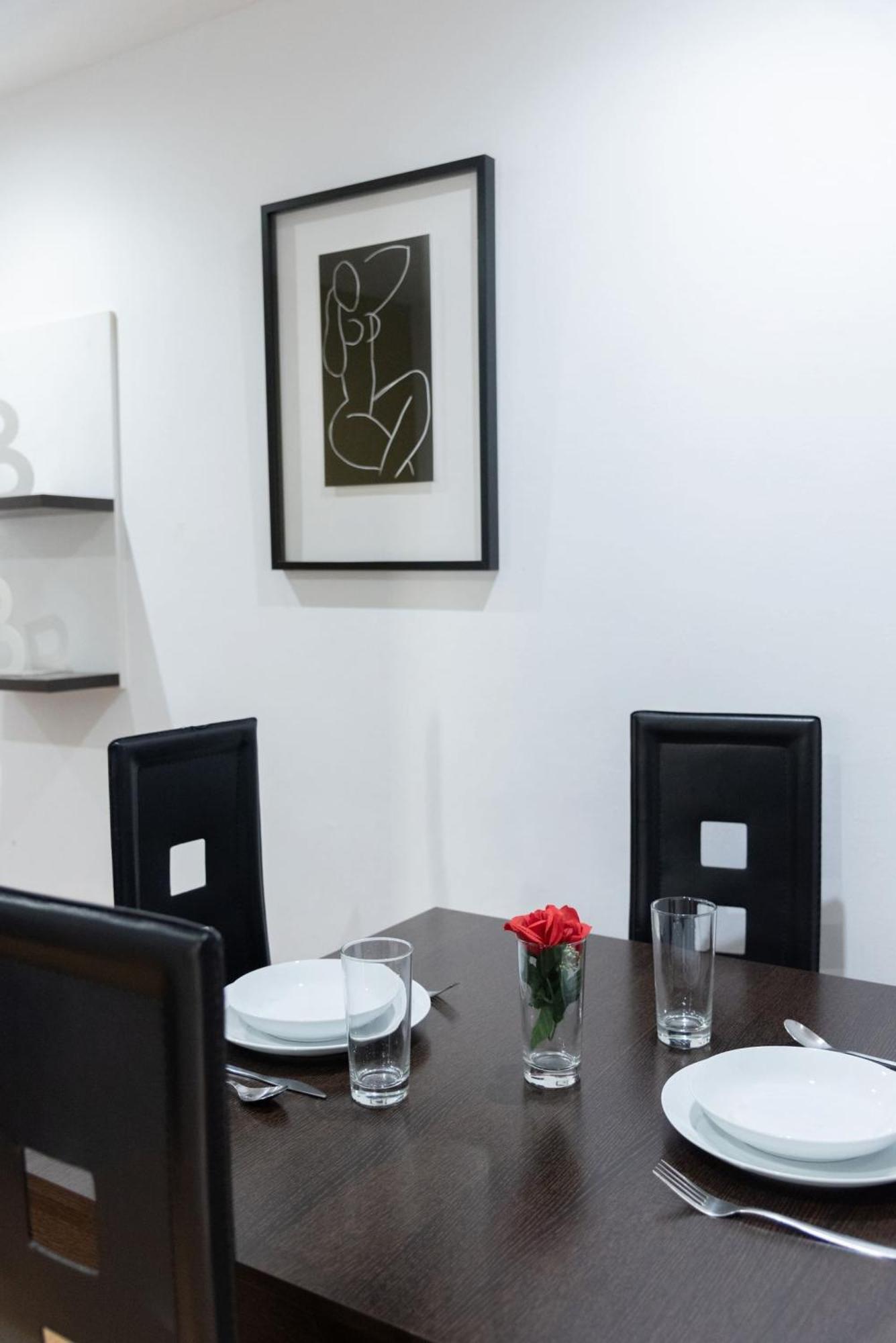 Apartamentos Day Madrid San Antonio Centro Gran Via Sol Malasana Eksteriør billede